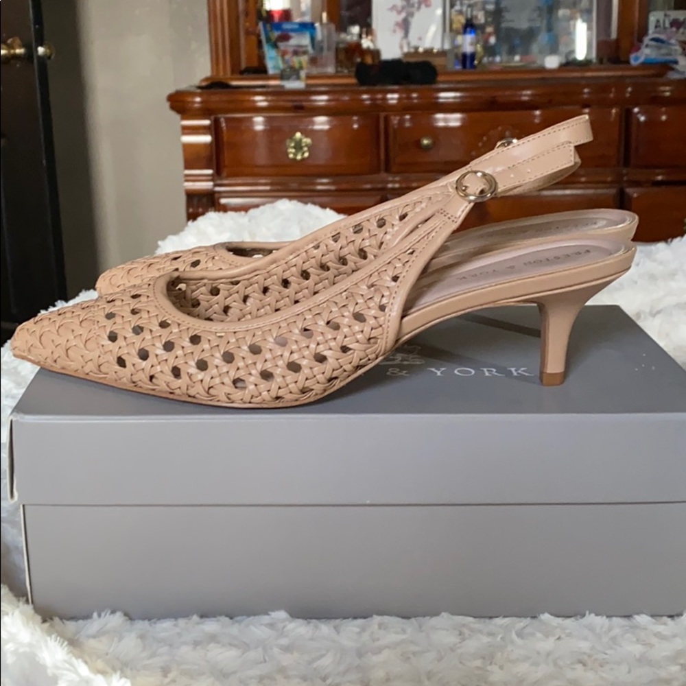 Size 10 Slingback nude heels